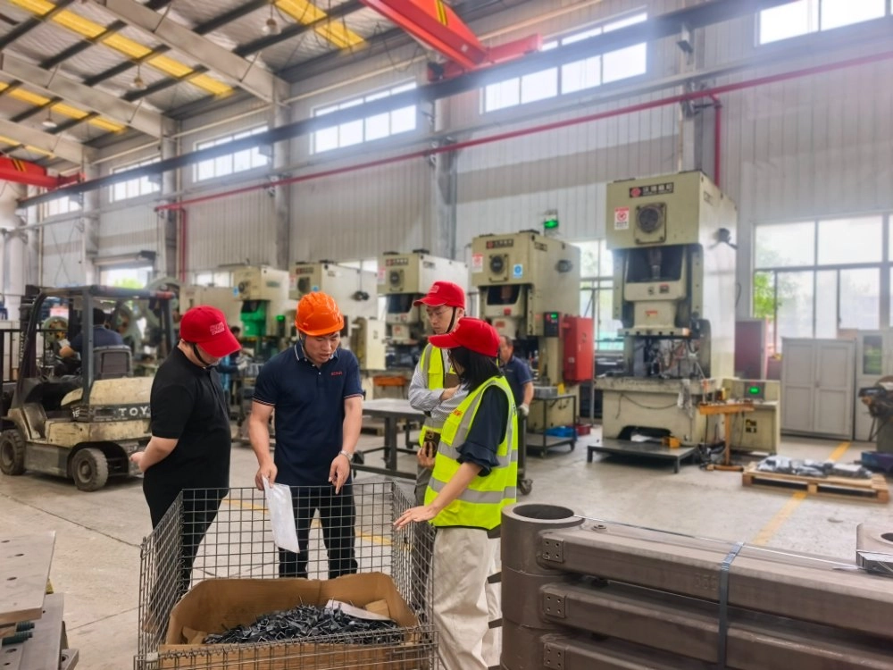 L'équipe Hitachi Energy visite Hehua Machinery