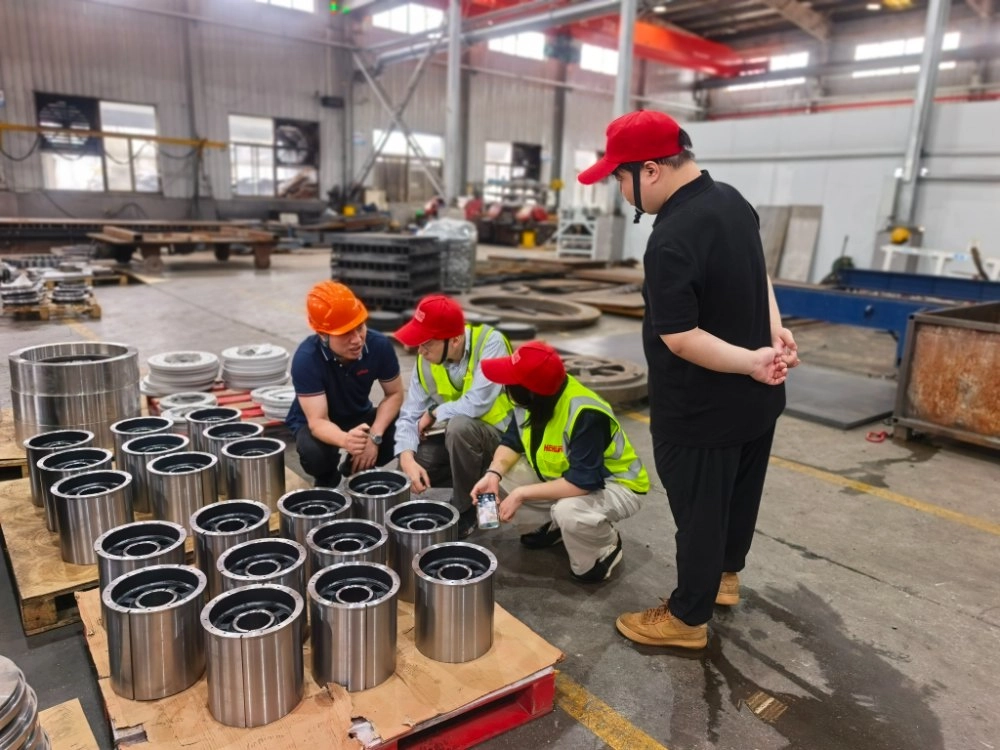 L'&eacute;quipe Hitachi Energy visite Hehua Machinery pour explorer la coop&eacute;ration dans le cadre d'un projet de transformateur
